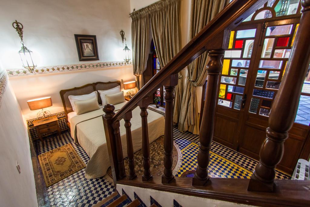 Riad Les Remparts De Фес Екстериор снимка
