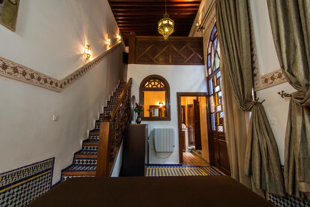 Riad Les Remparts De Фес Екстериор снимка