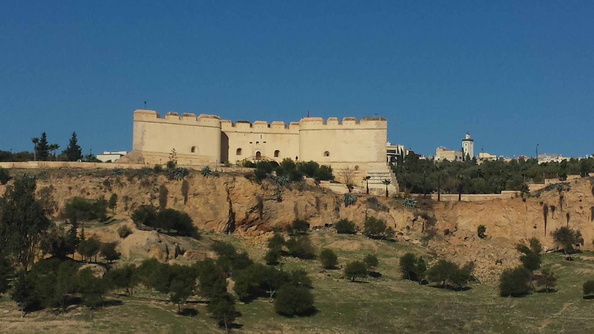 Riad Les Remparts De Фес Екстериор снимка