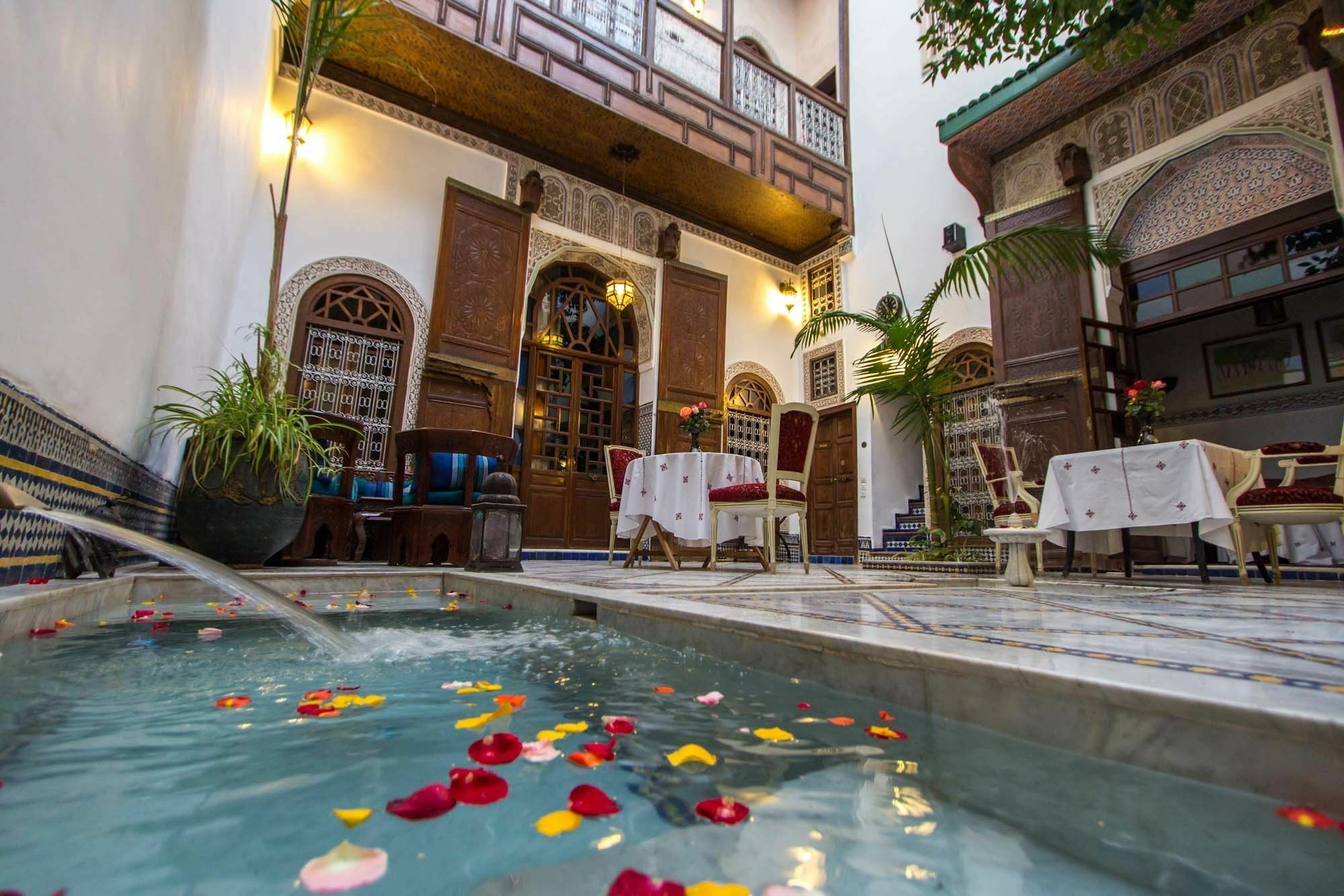 Riad Les Remparts De Фес Екстериор снимка