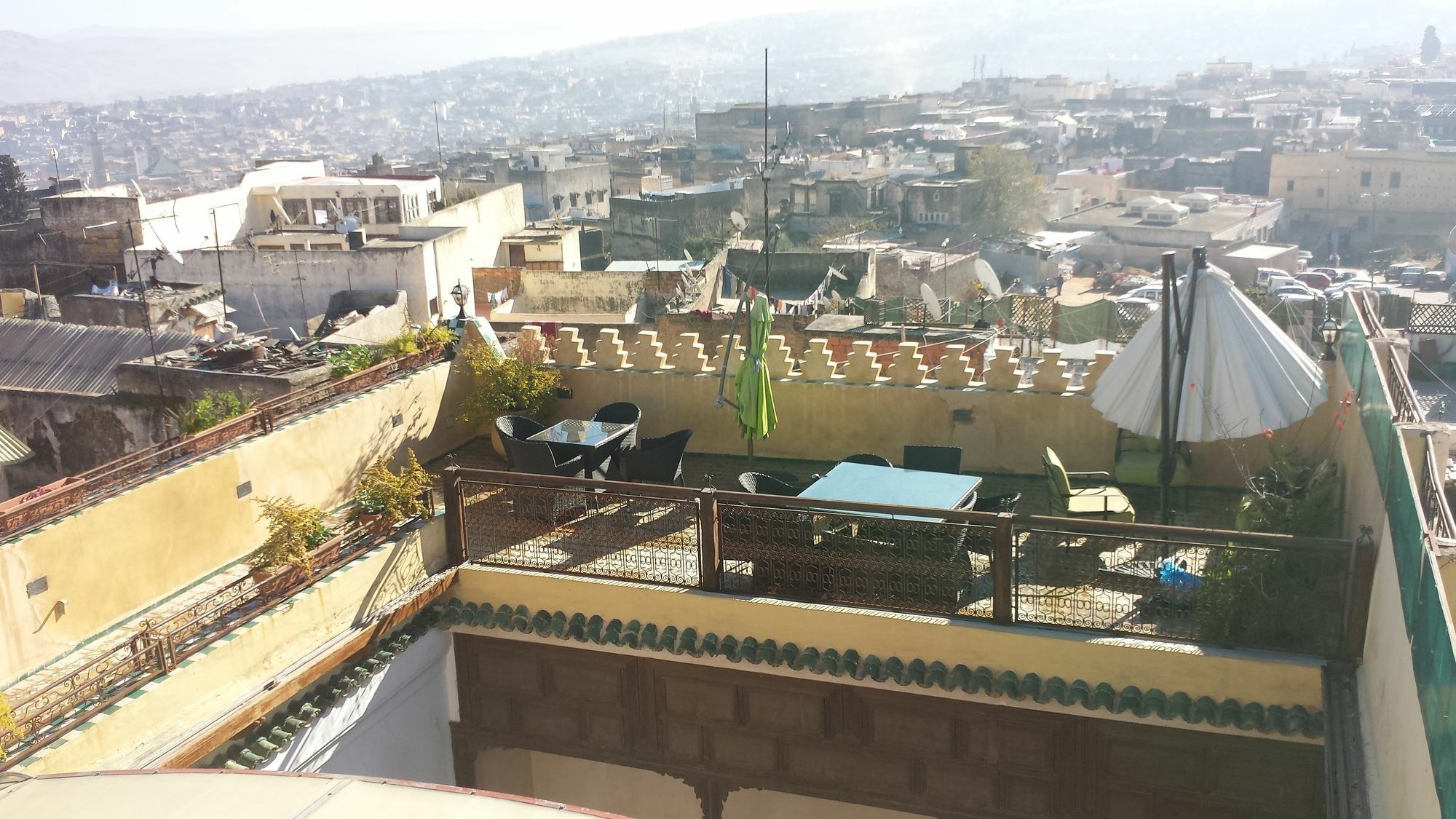 Riad Les Remparts De Фес Екстериор снимка