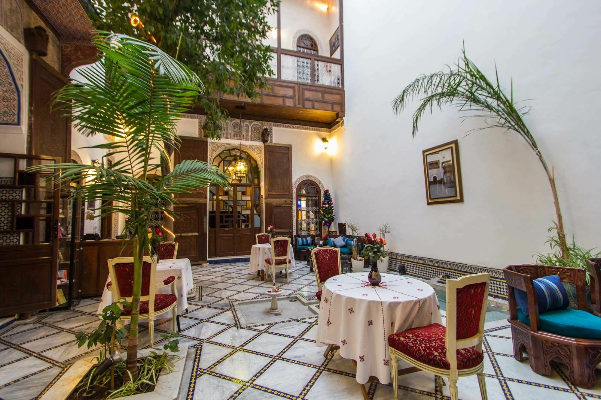 Riad Les Remparts De Фес Екстериор снимка